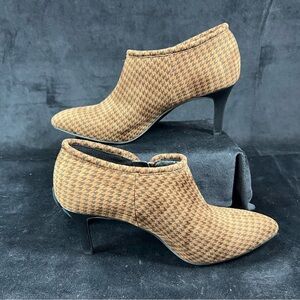Impo Ankle Boots Size 8 Brown Tan Plaid Houndstooth 3" Heels Vanetta